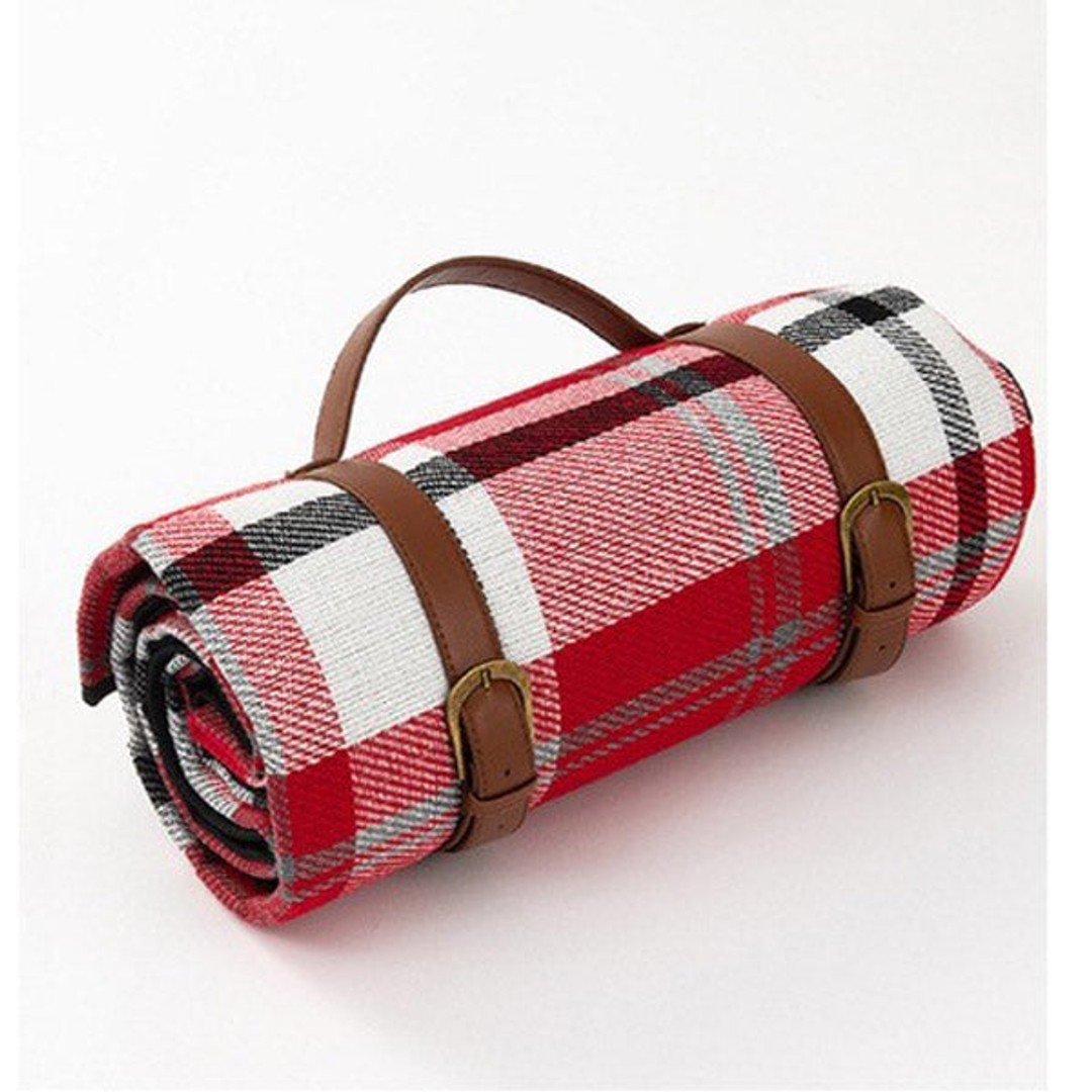 Picnic Mat With Thick Leather Strap 200cm | The Warehouse