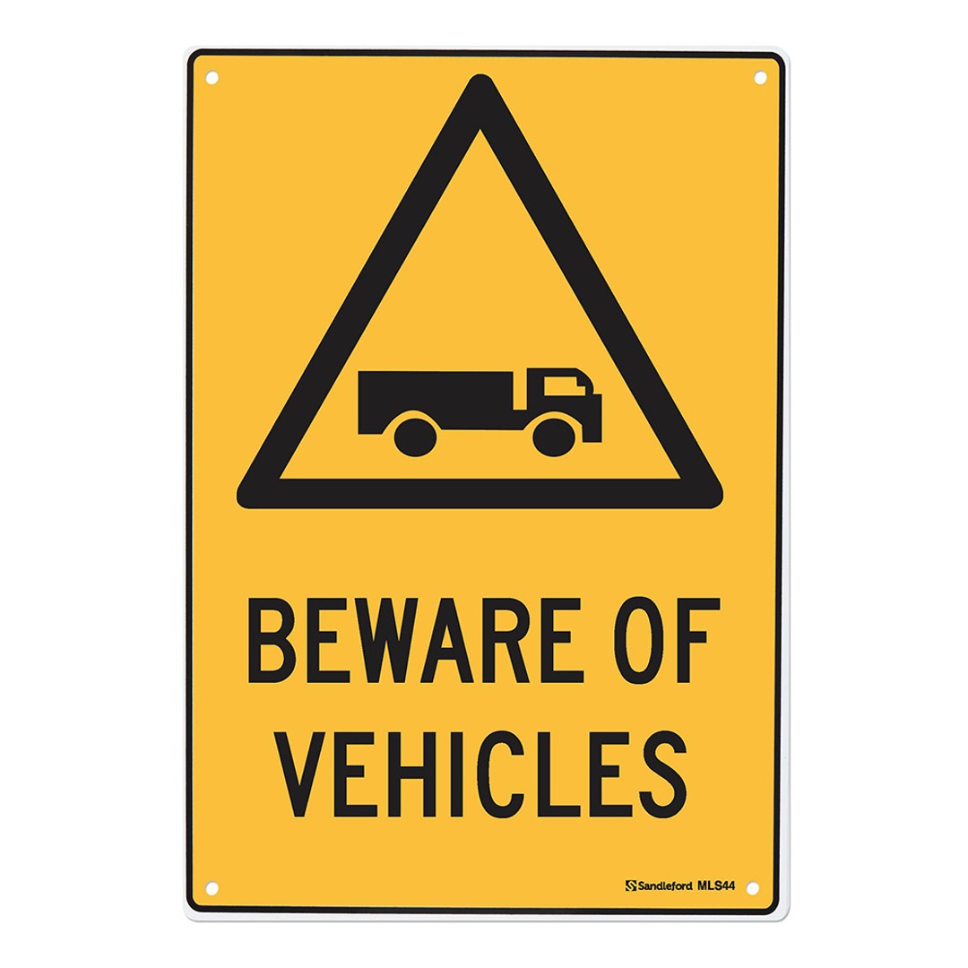 Beware Of Vehicles 450x300mm Safety Sign Polypropylene Wall/Door Mountable