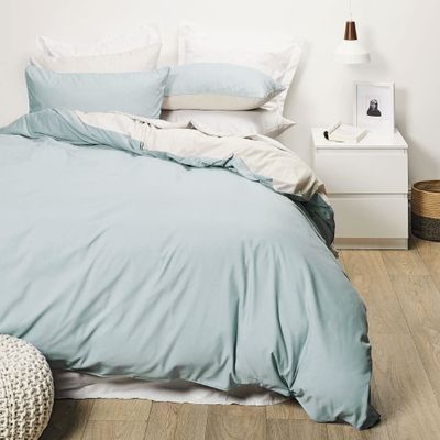 Quilts Comforters Shop Home Living Bedding Quilts