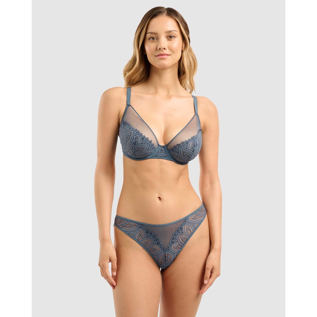 Sans Complexe Lisa Unlined Full Cup Underwire Lace Bra, As shown, hi-res