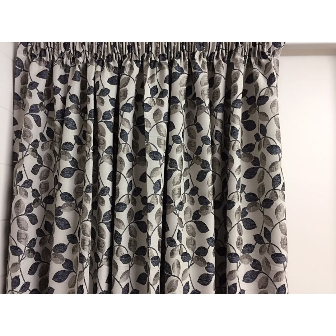 Kiwi  Grab One pair of Readymade Curtains drapes Fino Leaves - 8 sizes