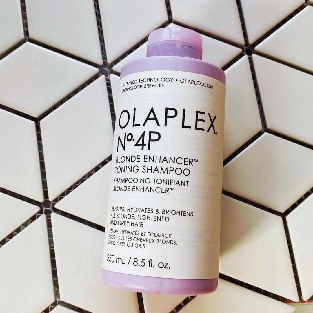 Olaplex NO. 4P Blonde Enhancer Toning Shampoo 250ml - LIMIT 1