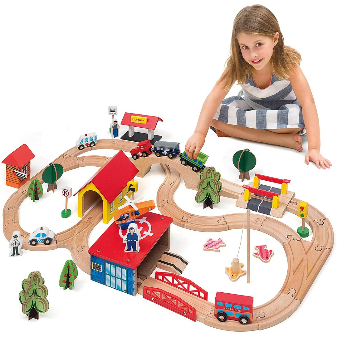 69 Pieces Wooden Train Tracks & Trains Construction Toys